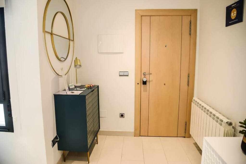 דירות לאון Sientete Como En Casa En Apartamento Padre Isla מראה חיצוני תמונה