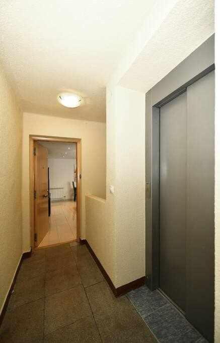 דירות לאון Sientete Como En Casa En Apartamento Padre Isla מראה חיצוני תמונה